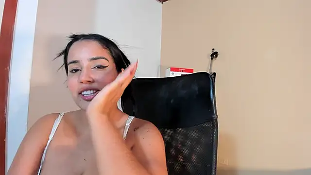 Violetta_0 live sex cam