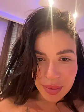 Rafaellaz live sex cam