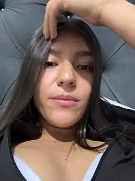 TaylorrHill's cam snapshot