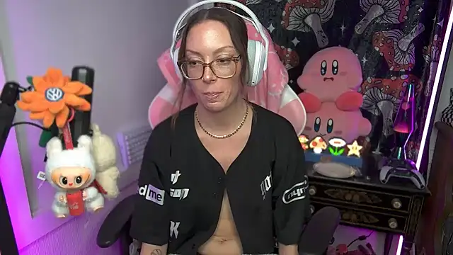 SpaceCowWhore's cam snapshot