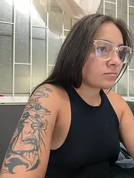 Alyha_Cortes live sex cam