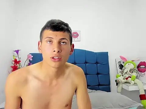 CoupleFire_'s cam snapshot