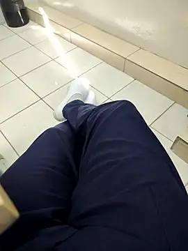 gatmoreno1's cam snapshot