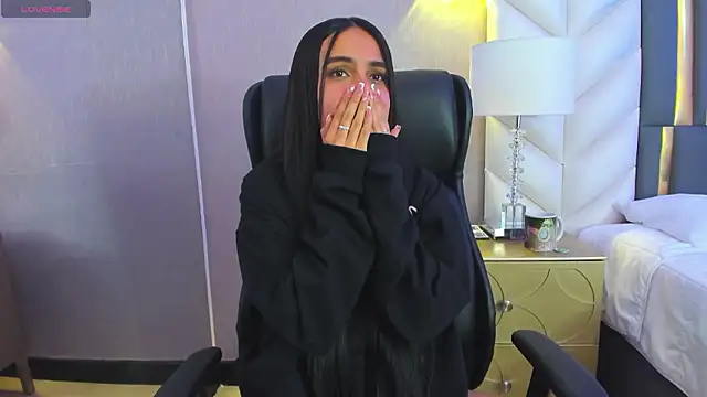 ChloeHarper_ live sex cam