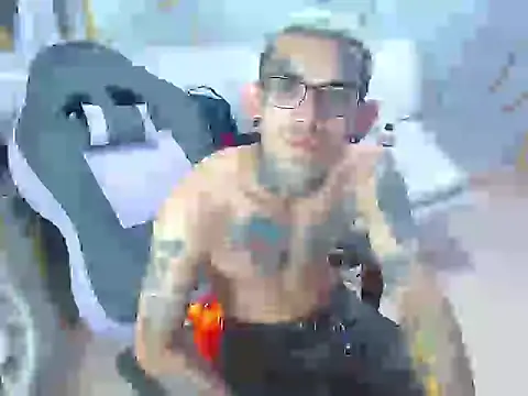 Boy_tatto77's cam snapshot