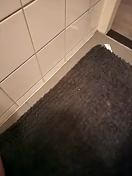 Awelo80@xh's cam snapshot