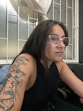 Alyha_Cortes live sex cam