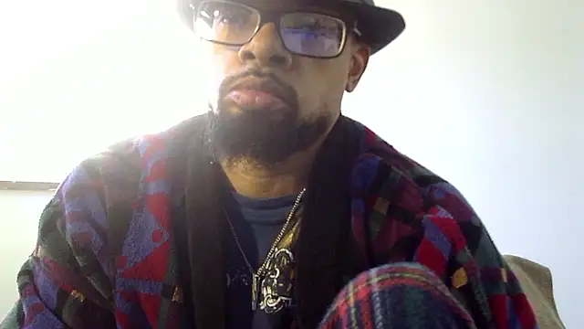 WhiskeyWood_DuhGOD's cam snapshot