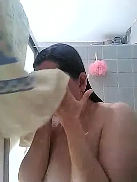 Chaparrita13's cam snapshot