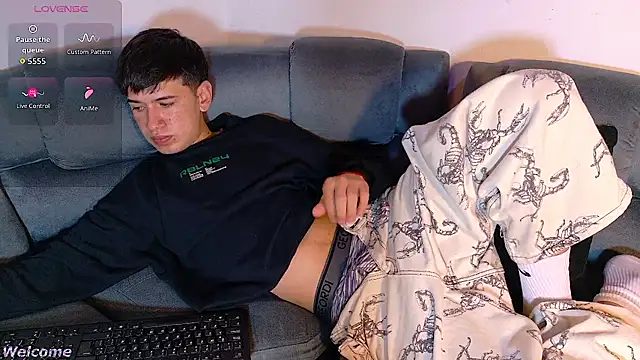 Twink_daren live sex cam