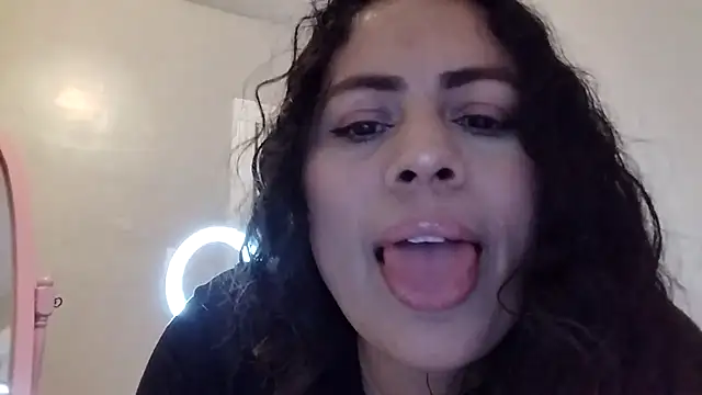 _Zhamira's cam snapshot