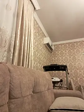 suzanara's cam snapshot