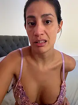 Putitatease live sex cam