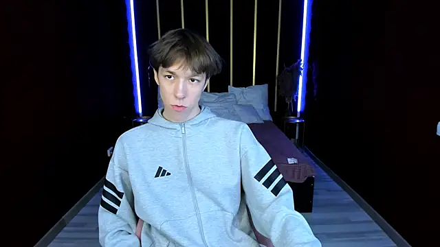 MarkBranston live sex cam