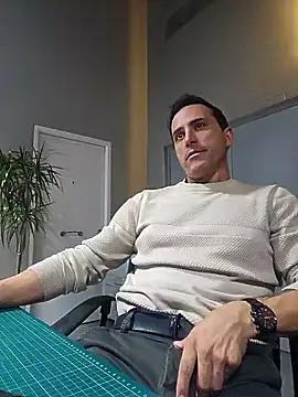 Lucas___81 live sex cam