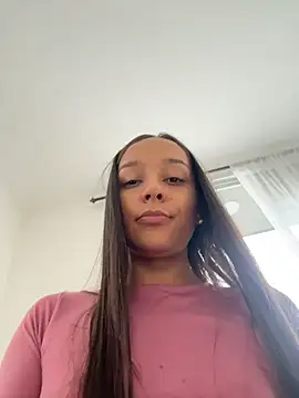 Brunettecollins05 live sex cam