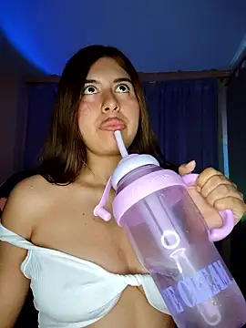 _Maaiiaa_ live sex cam