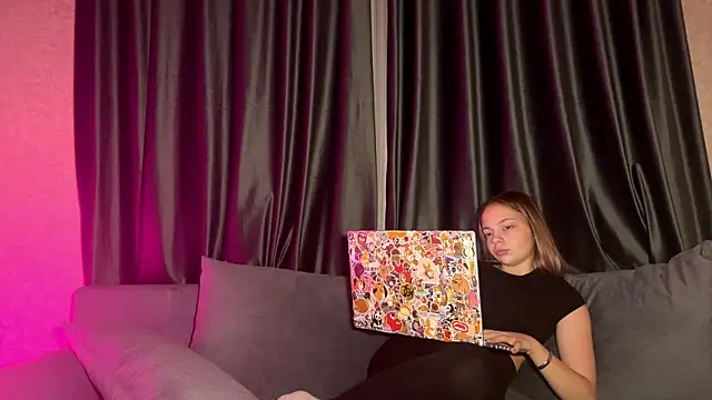 ChantelTout's cam snapshot