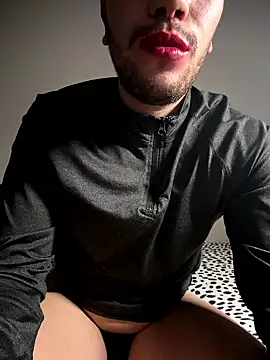 yaxxx03 live sex cam