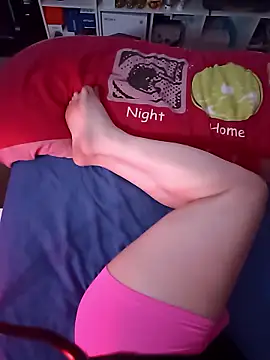 JulietteMaitresse live sex cam