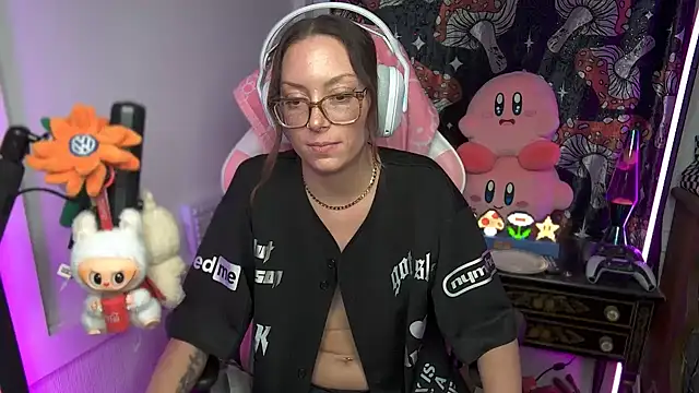 SpaceCowWhore's cam snapshot