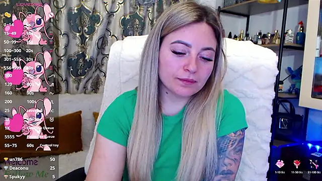 Rania_Stitch's cam snapshot