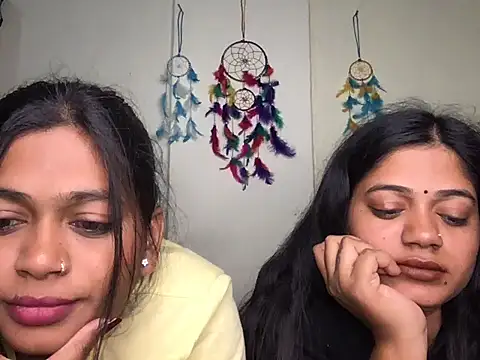 HoleyCoupon's cam snapshot