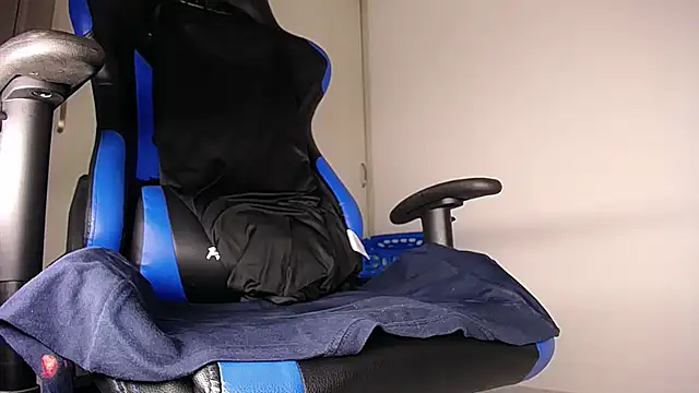 MAXJONES_2 live sex cam