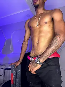 AaronCruz_ live sex cam