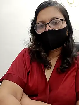 piryasharma005's cam snapshot