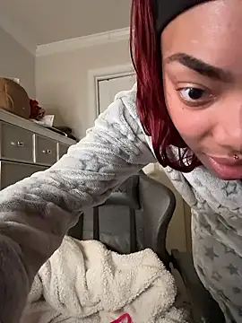 butterflybootyy live sex cam