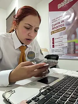 Emily-7_ live sex cam