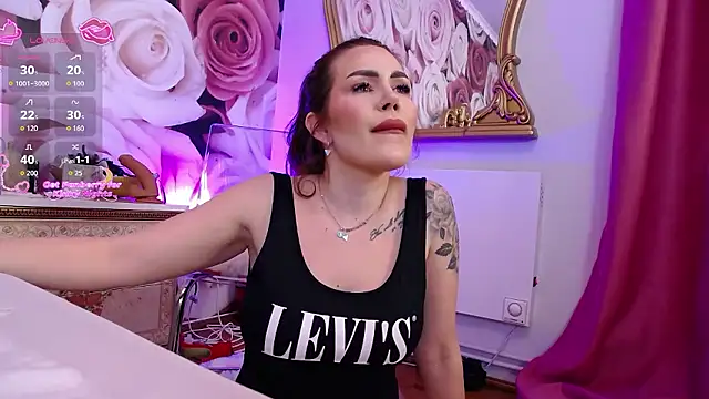 HessaHessy's cam snapshot