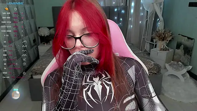 Miss_Monaco's cam snapshot