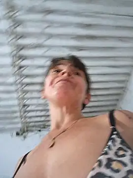 Dirty-Mature-XXX's cam snapshot