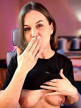 MaiseKnox live sex cam