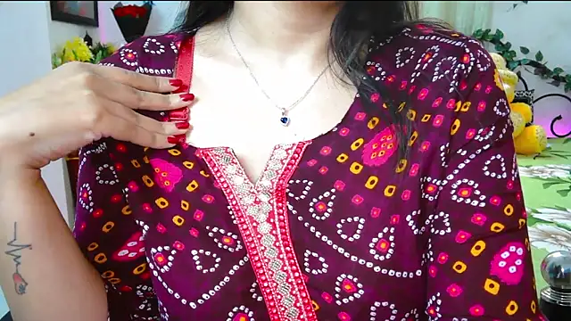 thyAnvi live sex cam