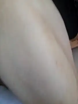 _Zhamira's cam snapshot