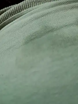 Naughtyforpussy live sex cam