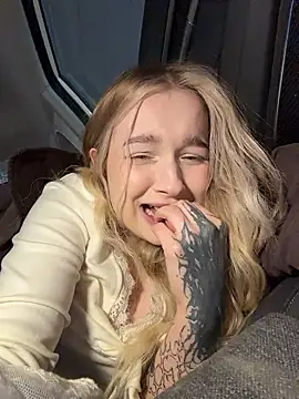 -teenytiny- live sex cam