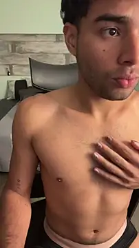 RaphaelDufort live sex cam