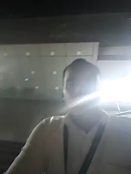 Vickyrajput009 live sex cam