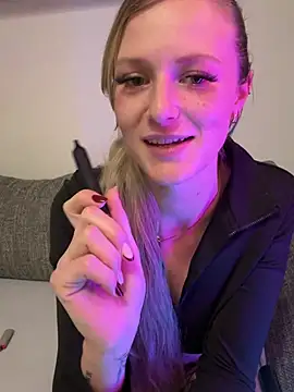 godspot_'s cam snapshot