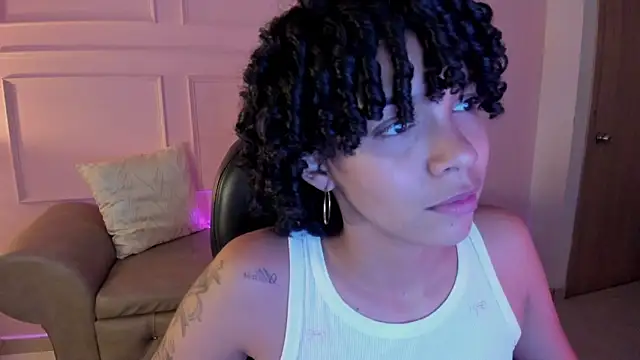 aitana_kahlo's cam snapshot