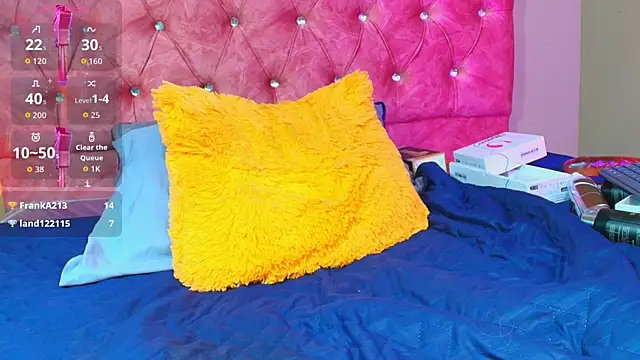 blue_violette_'s cam snapshot