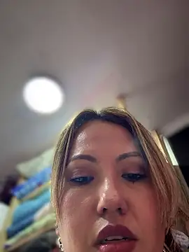 VIOLETA-25_'s cam snapshot