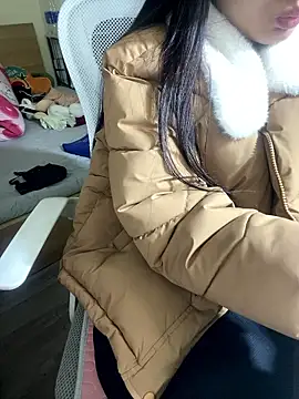 Mina048's cam snapshot