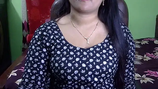 BengaliQueenStar's cam snapshot