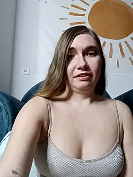 KisaVixen live sex cam