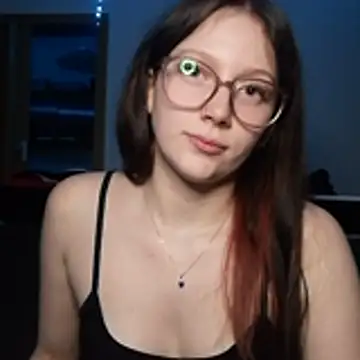 YoungLisaa18's cam snapshot